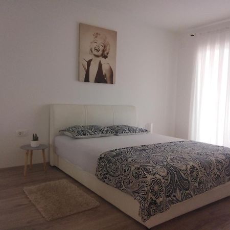 Apartmani Biba نوفي فينودولسكي المظهر الخارجي الصورة