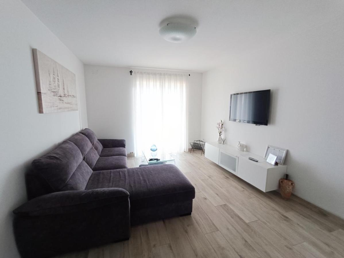 Apartmani Biba نوفي فينودولسكي المظهر الخارجي الصورة